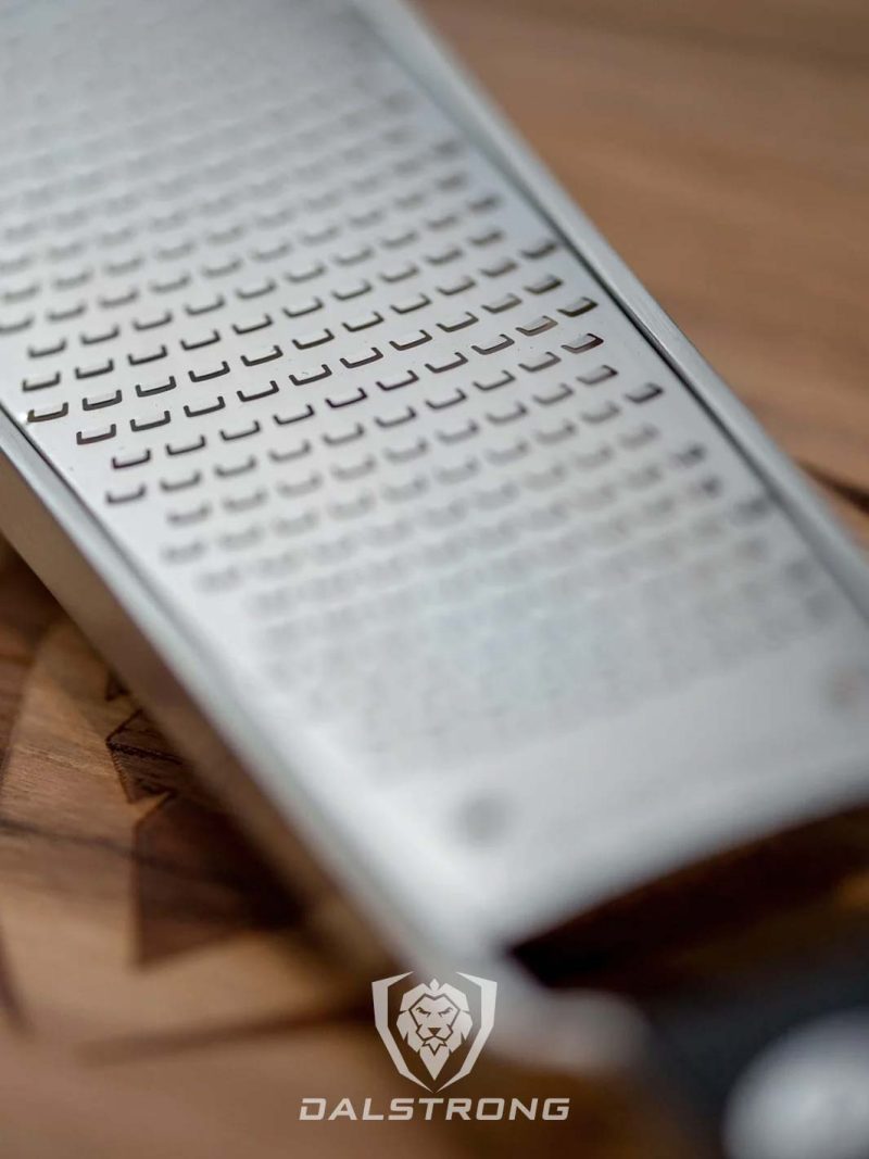 Grater Zester Image 2 1065x1420 1080x ab7c6077 8a1f 4df1 9e74 b0000d5ff68f