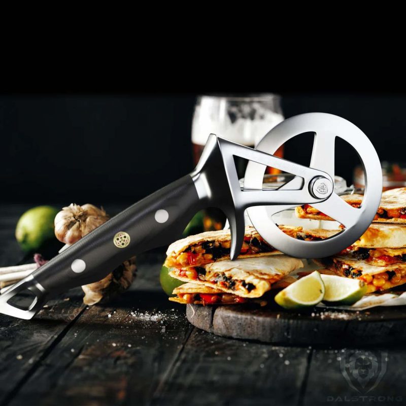 Orbit Razor Pizza Wheel STOCK1 Square v01