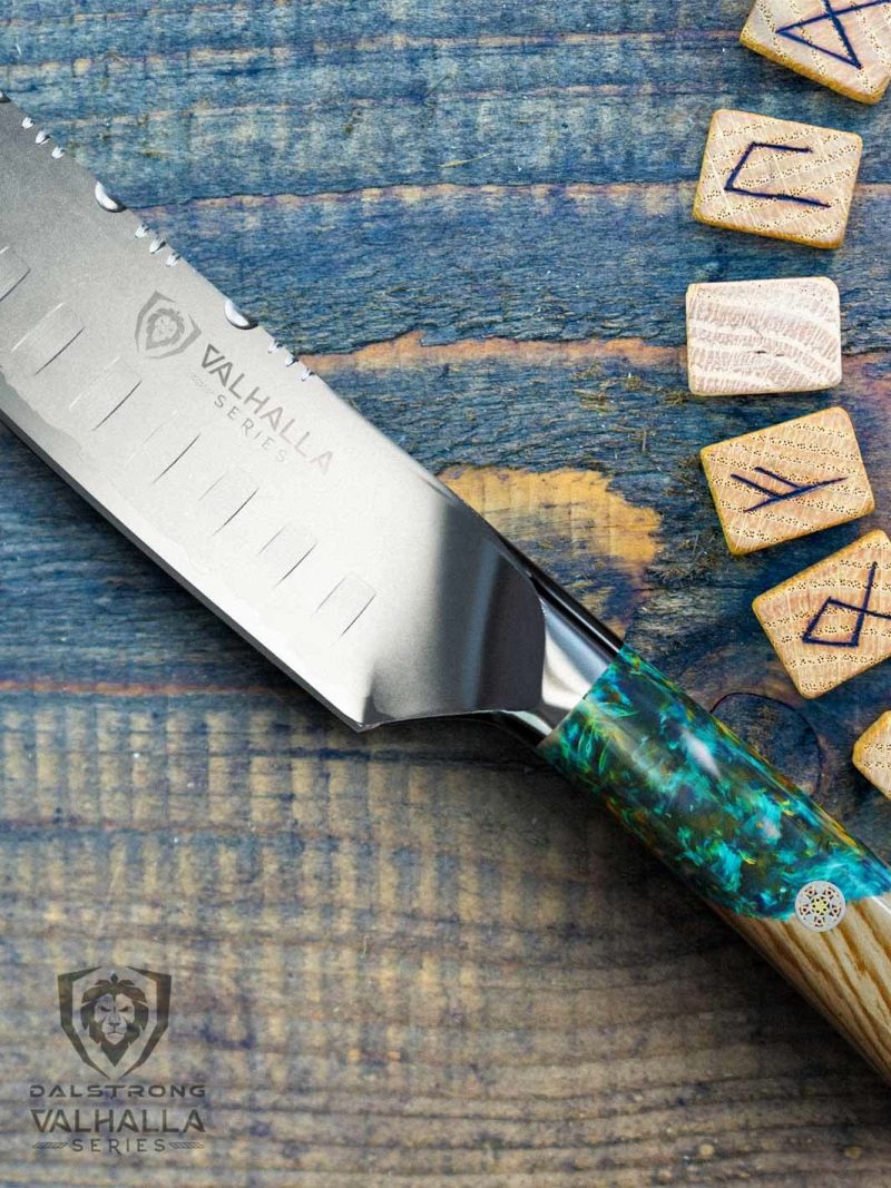 VS 7in Santoku Knife STOCK3 WEB v1